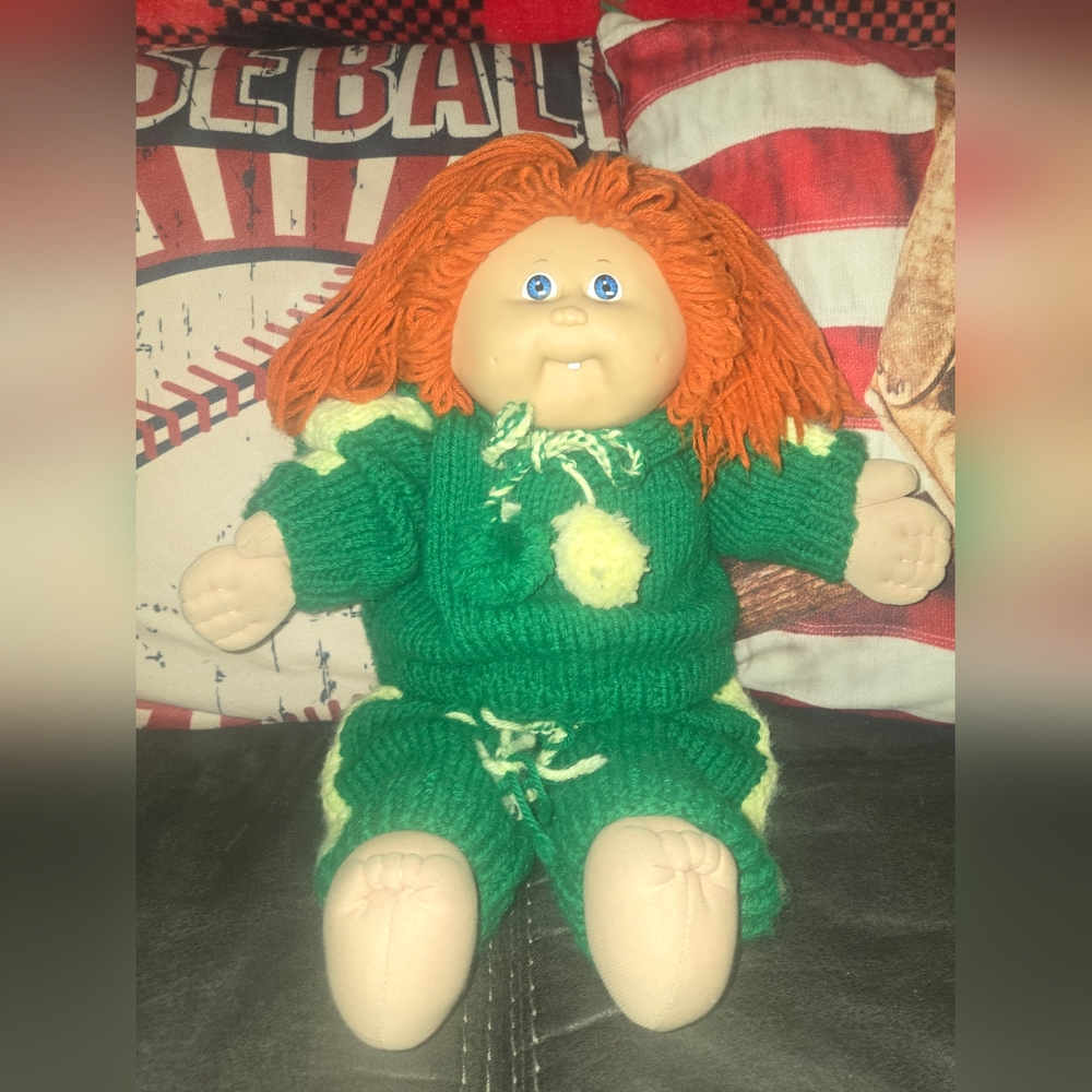 Vintage 1978 1982 RED HAIR BLUE EYES Cabbage Patch Doll  2 Dimples and Tooth